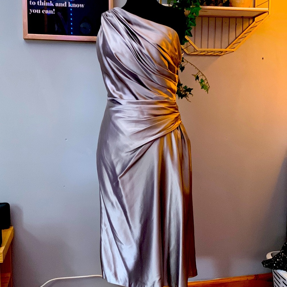 🏵🤍🏵 TADASHI SHOJI | One Shoulder Ruched Dress Sz 8